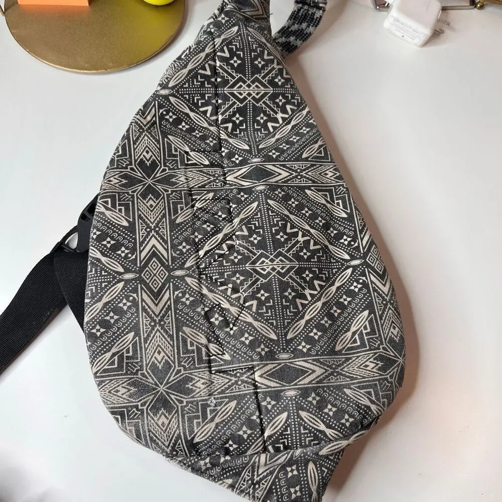Kavu some wear